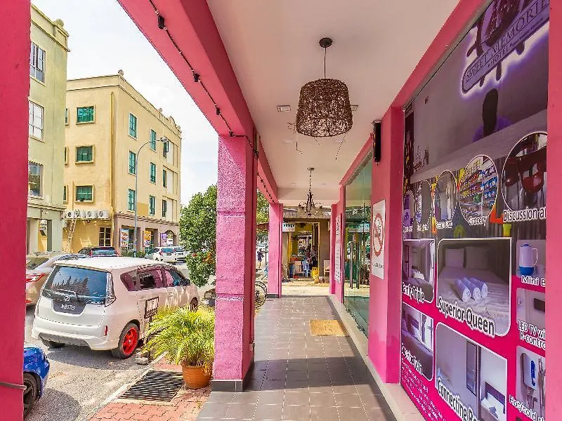 Oyo 954 Sweet Memories Hotel location